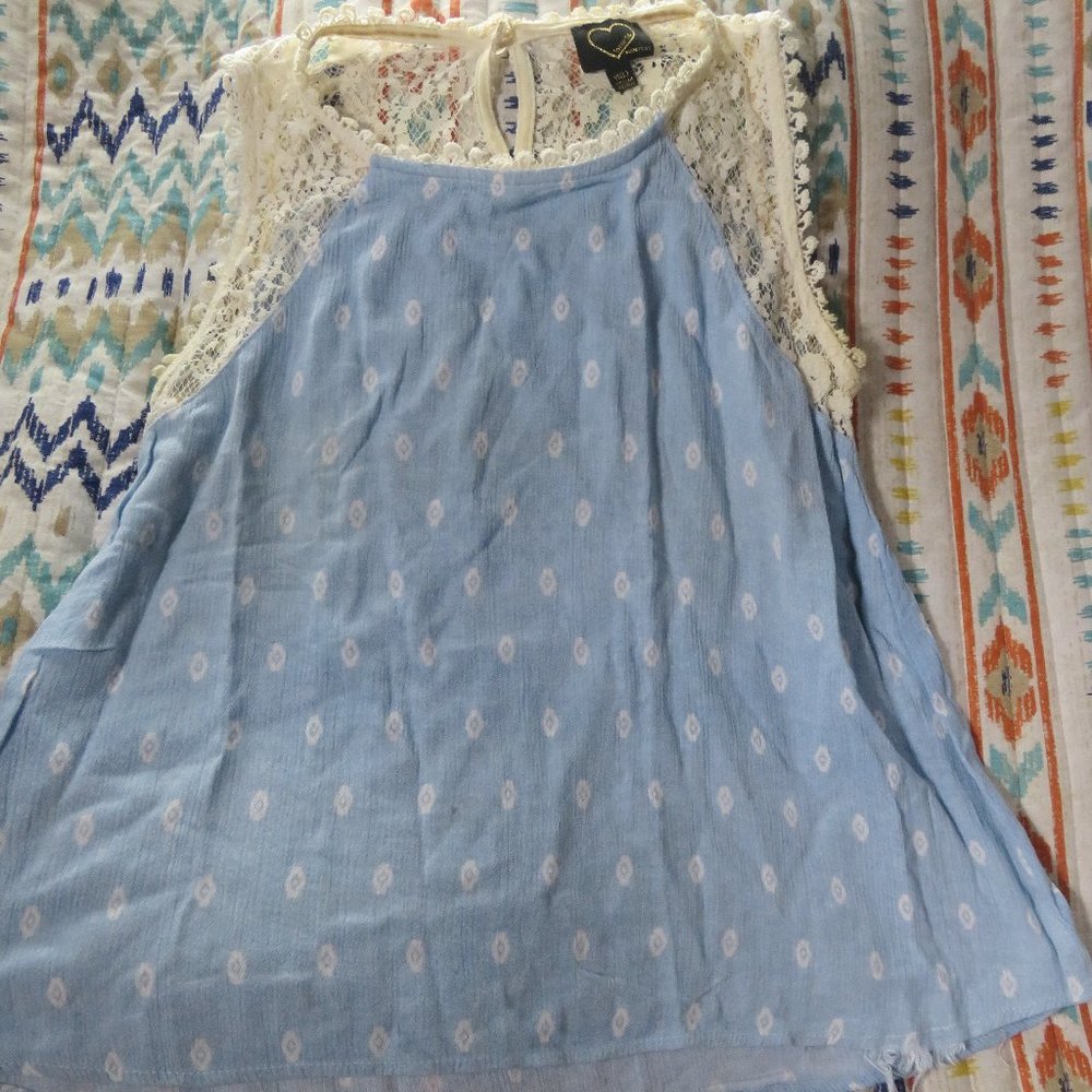 Size 14(L) Hearts Monteau Top